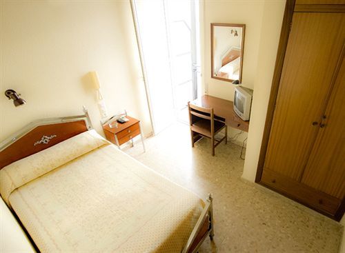 Hotel Borja เอลปุช ภายนอก รูปภาพ
